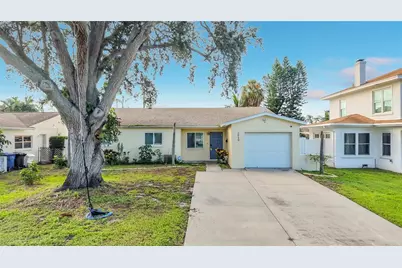 2010 Bayou Grande Boulevard NE, Saint Petersburg, FL 33703 - Photo 1
