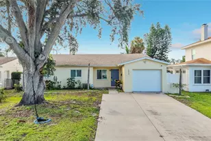 2010 Bayou Grande Blvd NE, Saint Petersburg, FL 33703 - Photo 1