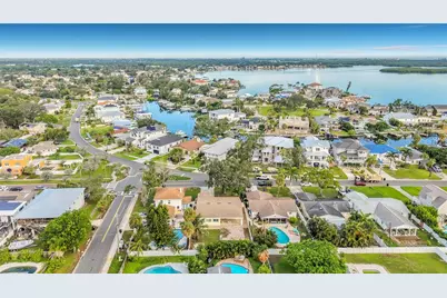 2010 Bayou Grande Boulevard NE, Saint Petersburg, FL 33703 - Photo 55