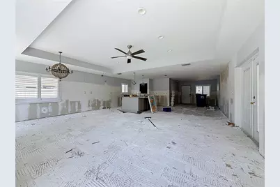 2010 Bayou Grande Boulevard NE, Saint Petersburg, FL 33703 - Photo 3