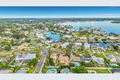 2010 Bayou Grande Boulevard NE, Saint Petersburg, FL 33703 - Photo 59