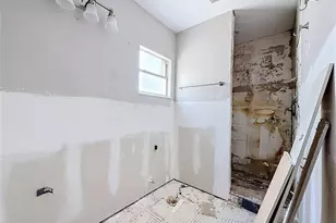 2010 Bayou Grande Blvd NE, Saint Petersburg, FL 33703 - Photo 21