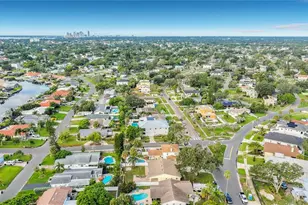 2010 Bayou Grande Blvd NE, Saint Petersburg, FL 33703 - Photo 67