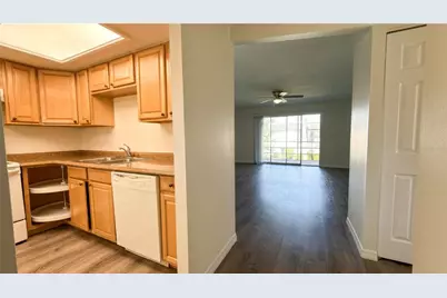 3500 Beneva Road #306, Sarasota, FL 34232 - Photo 3