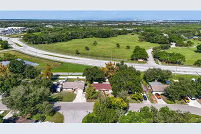 304 64th Street NE, Bradenton, FL 34208 - Photo 39