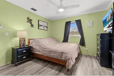 304 64th Street NE, Bradenton, FL 34208 - Photo 13
