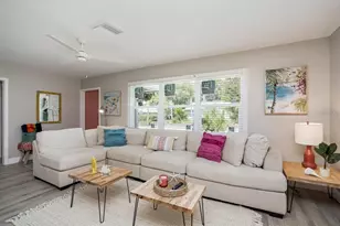 617 26th St W, Bradenton, FL 34205 - Photo 5