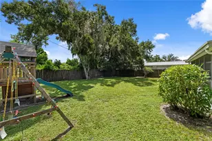 3909 Coleridge Pl, Sarasota, FL 34241 - Photo 27