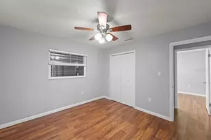 3909 Coleridge Pl, Sarasota, FL 34241 - Photo 13
