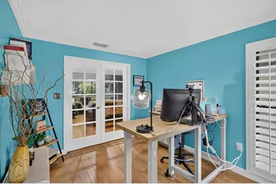 4395 Oak View Drive, Sarasota, FL 34232 - Photo 11