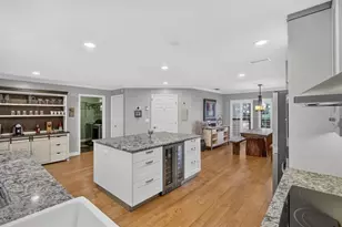 4395 Oak View Dr, Sarasota, FL 34232 - Photo 27