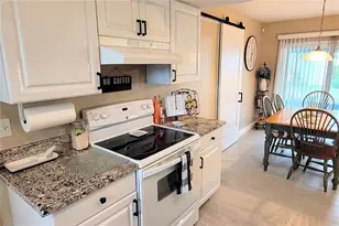 3885 47th St, Sarasota, FL 34235 - Photo 23