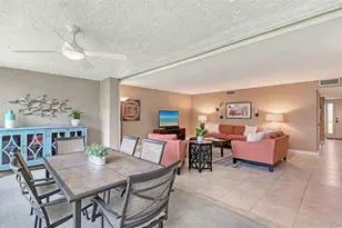 8710 Midnight Pass Rd, Sarasota, FL 34242 - Photo 13