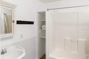 2530 Loma Linda St, Sarasota, FL 34239 - Photo 31
