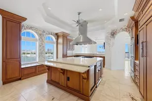 420 Golden Gate Point, Sarasota, FL 34236 - Photo 7