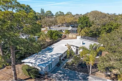 2213 Wason Road, Sarasota, FL 34231 - Photo 9