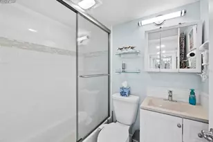 3320 Gulf of Mexico Dr, Longboat Key, FL 34228 - Photo 19