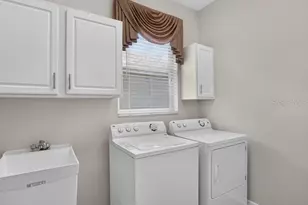 10420 Lucaya Dr, Tampa, FL 33647 - Photo 21