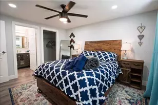 2732 49th Ave W, Bradenton, FL 34207 - Photo 9
