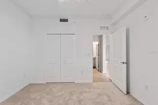 12180 Wellen Golf St, Venice, FL 34293 - Photo 23