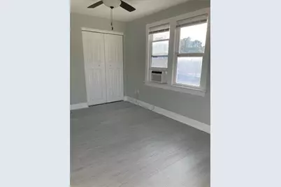 634 Cypress Street #2- upstairs, Tarpon Springs, FL 34689 - Photo 7