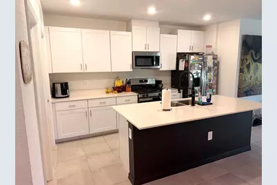 9116 Tequila Sunrise Drive, Sarasota, FL 34241 - Photo 3