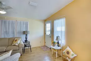 2062 Champion St, Sarasota, FL 34231 - Photo 5