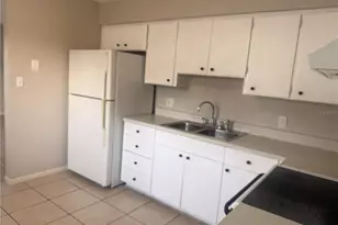 1612 15th Ave W, Bradenton, FL 34205 - Photo 9