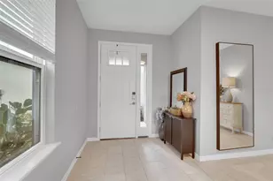 5659 Equator Ct, Nokomis, FL 34275 - Photo 5