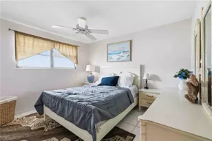 9034 Midnight Pass Rd, Sarasota, FL 34242 - Photo 23