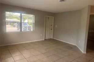 4917 21st St W, Bradenton, FL 34207 - Photo 5