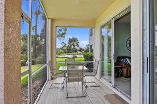 9610 Club S Cir, Sarasota, FL 34238 - Photo 9