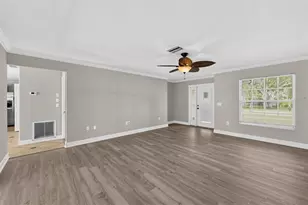 1304 71st St NW, Bradenton, FL 34209 - Photo 7