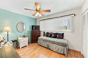 259 Fenwick Dr, Venice, FL 34285 - Photo 19