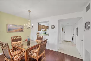 5216 Lake Village Dr, Sarasota, FL 34235 - Photo 11