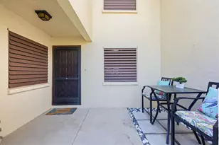 5216 Lake Village Dr, Sarasota, FL 34235 - Photo 9