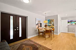2410 Siesta Dr, Sarasota, FL 34239 - Photo 3