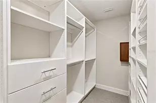 2410 Siesta Dr, Sarasota, FL 34239 - Photo 21