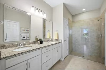 17128 Kenton Terrace, Lakewood Ranch, FL 34202 - Photo 15