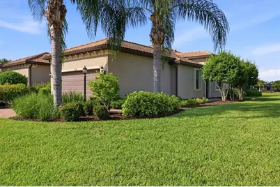 17128 Kenton Terrace, Lakewood Ranch, FL 34202 - Photo 5
