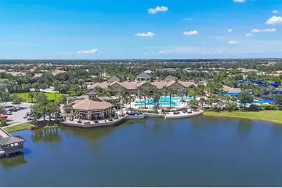 17128 Kenton Terrace, Lakewood Ranch, FL 34202 - Photo 49
