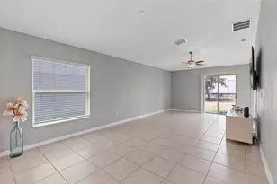 1719 Fred Ives St, Ruskin, FL 33570 - Photo 7