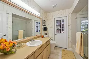 4502 Friar Tuck Ln, Sarasota, FL 34232 - Photo 29