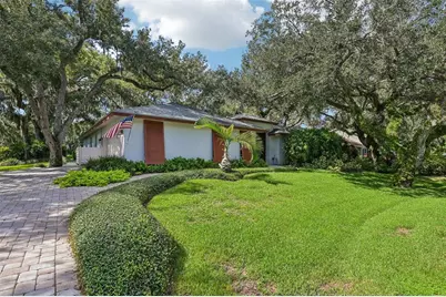 4502 Friar Tuck Lane, Sarasota, FL 34232 - Photo 43