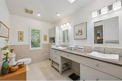 4502 Friar Tuck Lane, Sarasota, FL 34232 - Photo 21
