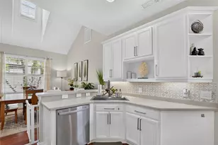 10807 Sierra Vista Pl, Tampa, FL 33626 - Photo 11