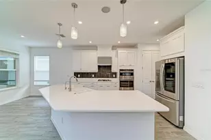 6332 Laurelcrest Gln, Palmetto, FL 34221 - Photo 17