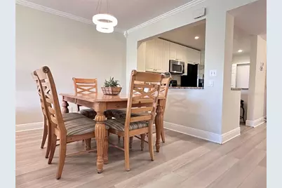 7173 W Country Club Drive N #242, Sarasota, FL 34243 - Photo 11