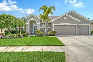 11481 Summit Rock Ct, Parrish, FL 34219 - Photo 3