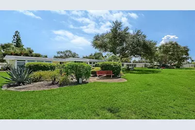 5911 Tidewood Avenue #3, Sarasota, FL 34231 - Photo 17